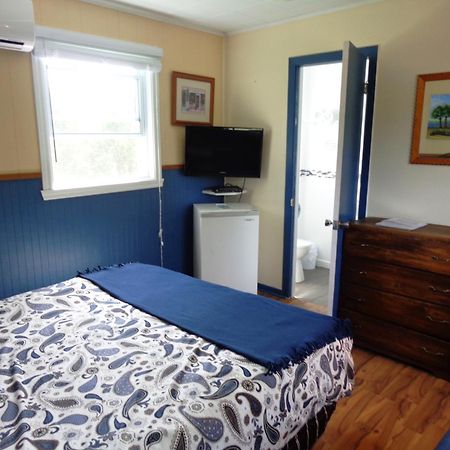 Motel Des Deux Lacs Waterloo Zimmer foto
